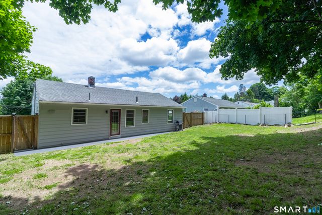 69 Spring Garden Avenue, Waterbury, CT 06708