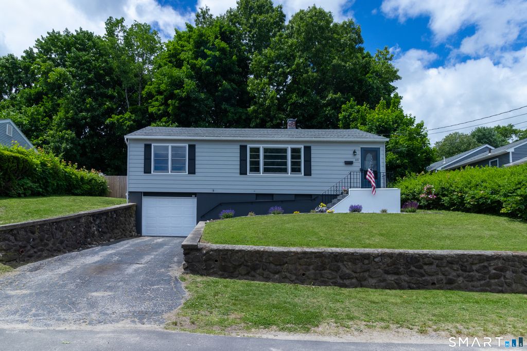 69 Spring Garden Avenue, Waterbury, CT 06708