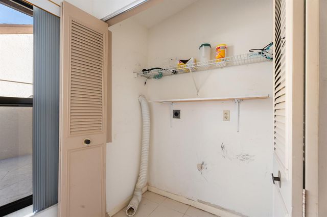 2054 SW Silver Pine Way 123h, Palm City, FL 34990