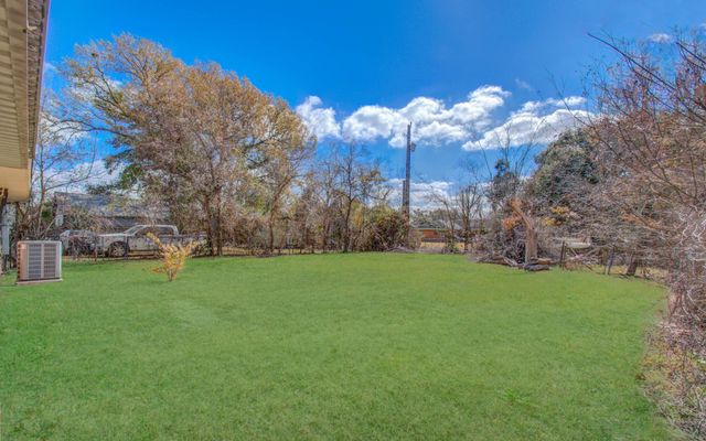 8428 Swiftwater Lane, Houston, TX 77075