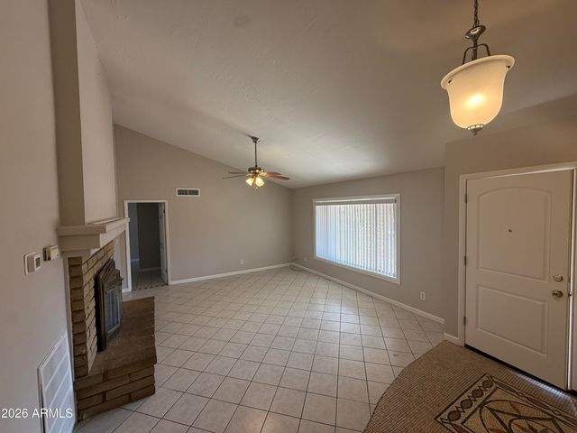 3839 W HAZELWOOD Street 5, Phoenix, AZ 85019