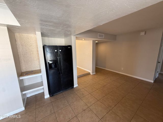 3839 W HAZELWOOD Street 5, Phoenix, AZ 85019