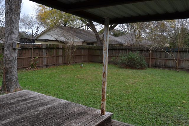 7410 Crystalglen Lane, Houston, TX 77095