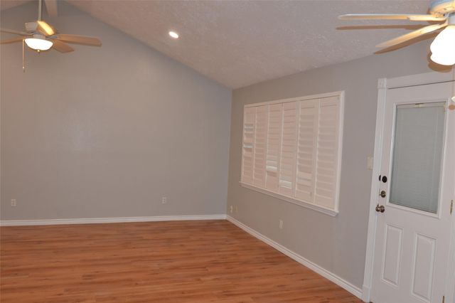 7410 Crystalglen Lane, Houston, TX 77095