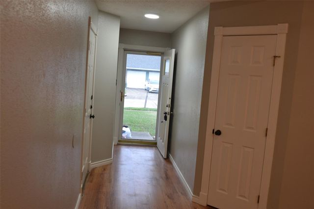 7410 Crystalglen Lane, Houston, TX 77095