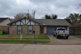 7410 Crystalglen Lane, Houston, TX 77095