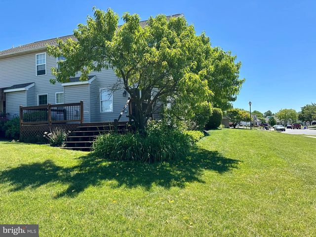 1 ONTARIO DR, Reading, PA 19608