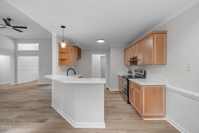 208 Hickory Glen Lane, Holly Springs, NC 27540
