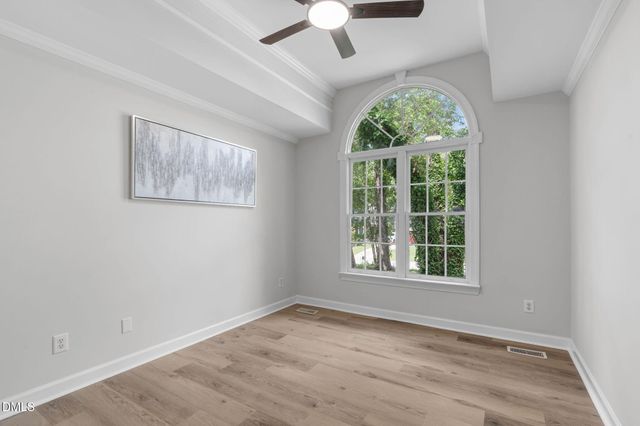 208 Hickory Glen Lane, Holly Springs, NC 27540