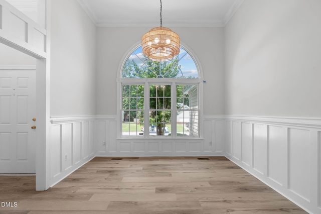 208 Hickory Glen Lane, Holly Springs, NC 27540