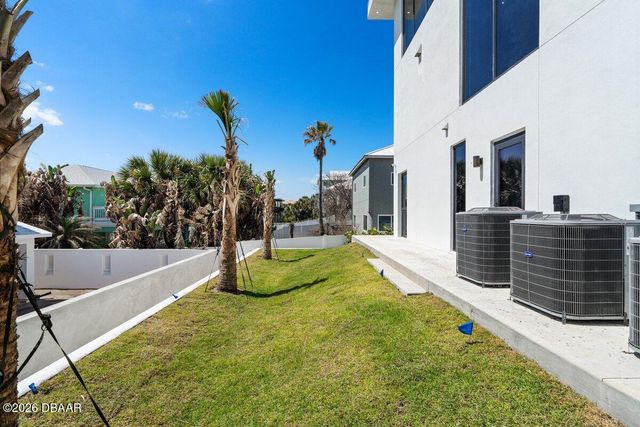 6176 S Atlantic Avenue, New Smyrna Beach, FL 32169