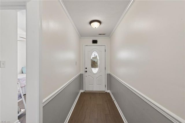 819 Avatar DR, Virginia Beach, VA 23454