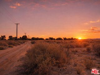 0 TH Ave R14 Vic 147th Ste, Sun Village, CA 93543