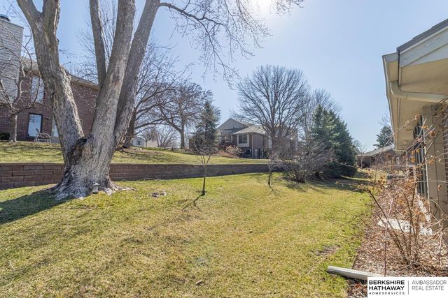 4910 Sinclair Court, Lincoln, NE 68516