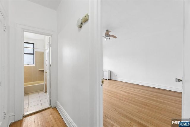 303 Hamilton Place C2, Hackensack, NJ 07601