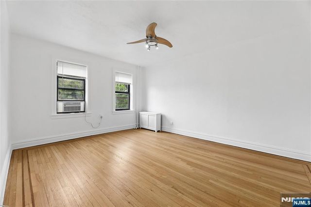 303 Hamilton Place C2, Hackensack, NJ 07601