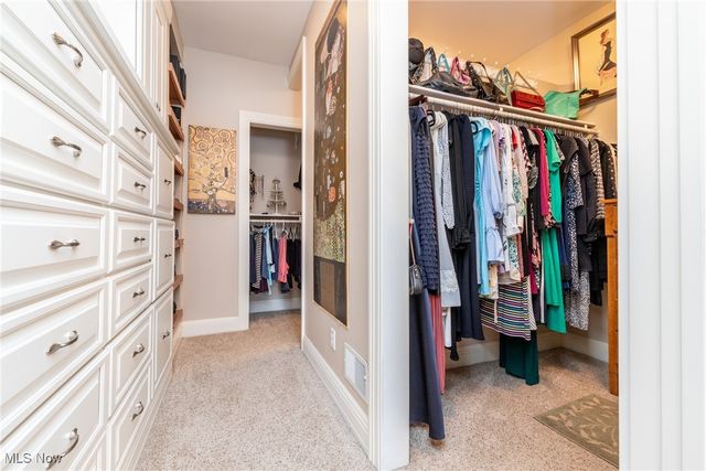 26161 Shaker Boulevard, Beachwood, OH 44122