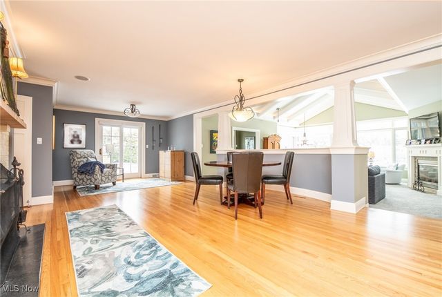 26161 Shaker Boulevard, Beachwood, OH 44122