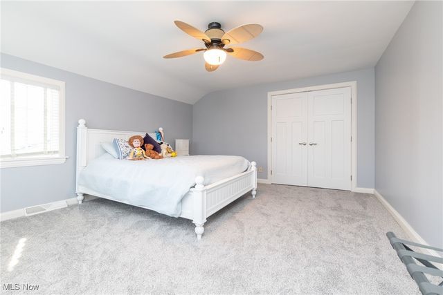 26161 Shaker Boulevard, Beachwood, OH 44122