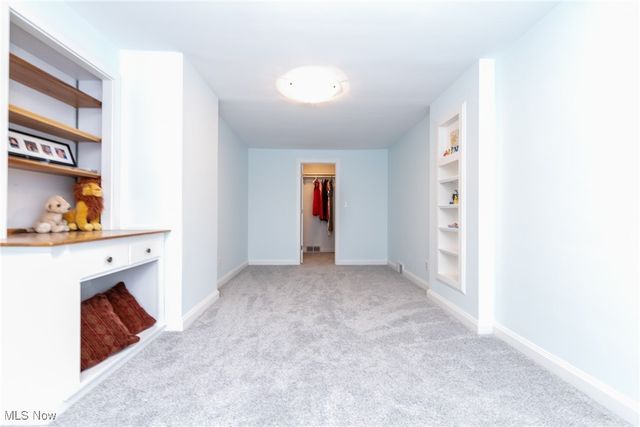 26161 Shaker Boulevard, Beachwood, OH 44122