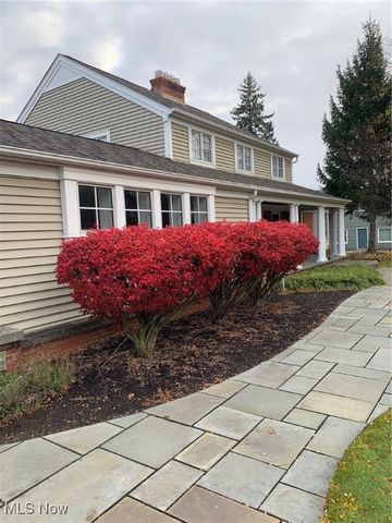 26161 Shaker Boulevard, Beachwood, OH 44122