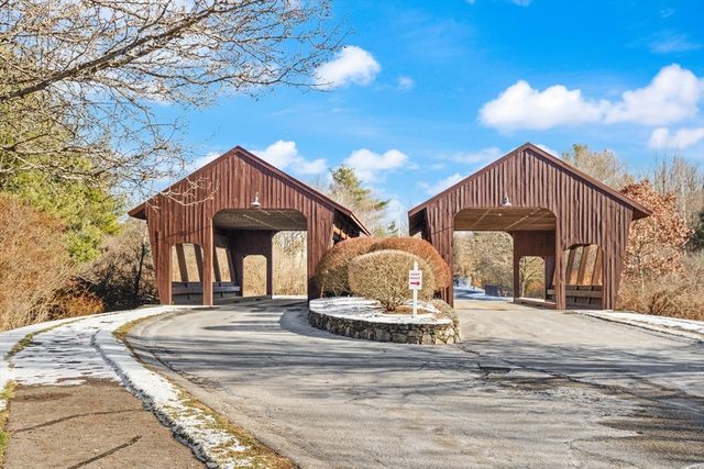 35 Preston Place, Easton, MA 02356