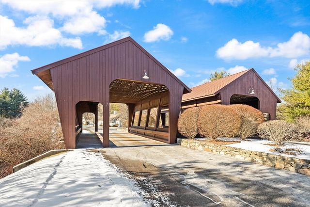 35 Preston Place, Easton, MA 02356