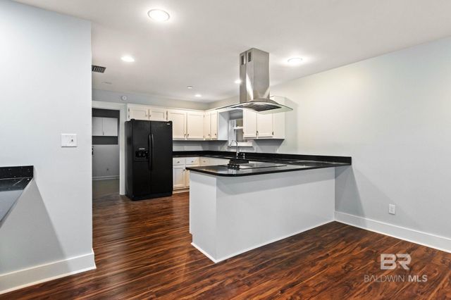 802 Pinewood Court, Daphne, AL 36526