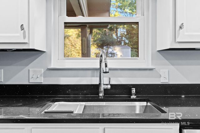 802 Pinewood Court, Daphne, AL 36526