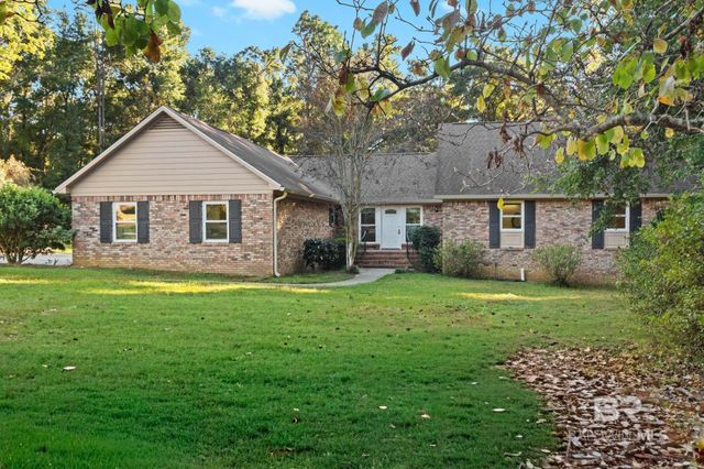 802 Pinewood Court, Daphne, AL 36526