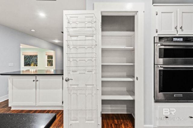 802 Pinewood Court, Daphne, AL 36526