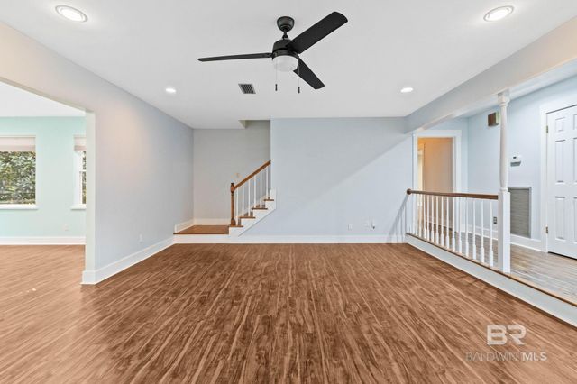 802 Pinewood Court, Daphne, AL 36526