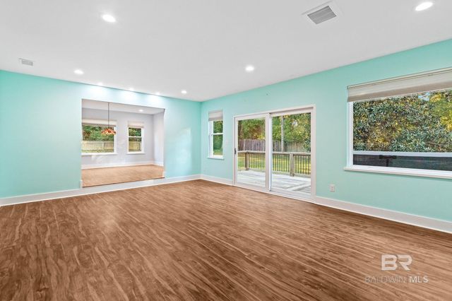 802 Pinewood Court, Daphne, AL 36526