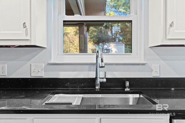 802 Pinewood Court, Daphne, AL 36526