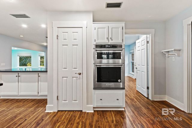 802 Pinewood Court, Daphne, AL 36526