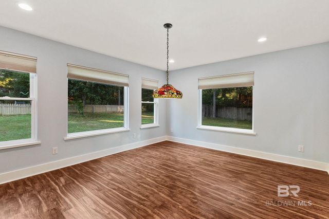 802 Pinewood Court, Daphne, AL 36526