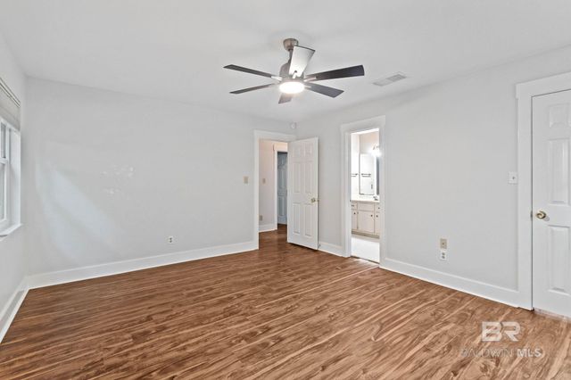 802 Pinewood Court, Daphne, AL 36526