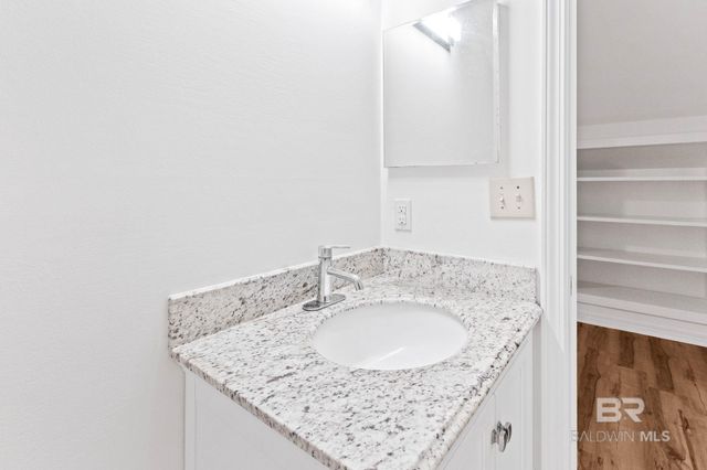 802 Pinewood Court, Daphne, AL 36526