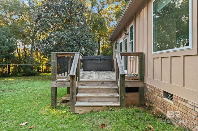 802 Pinewood Court, Daphne, AL 36526