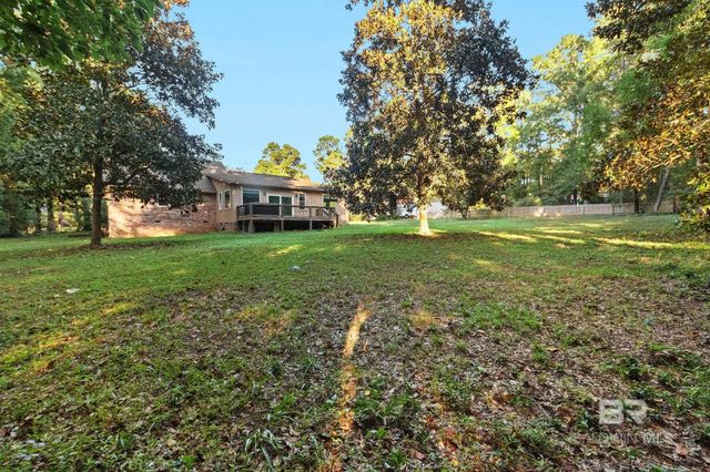 802 Pinewood Court, Daphne, AL 36526