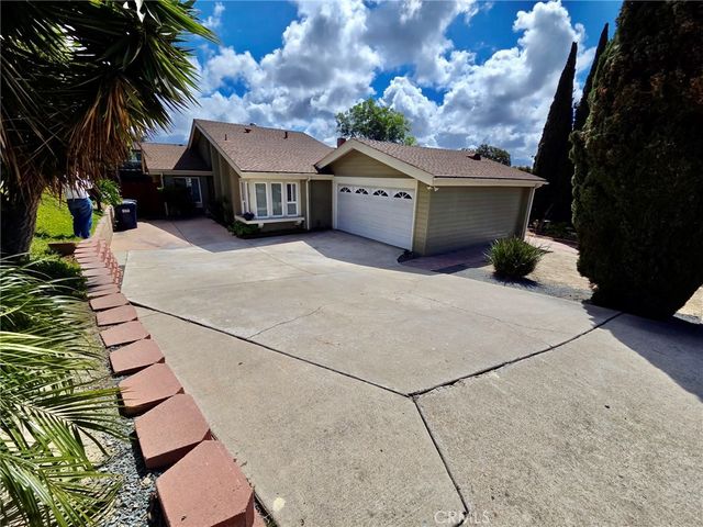 809 Plaza Mar, Chula Vista, CA 91910