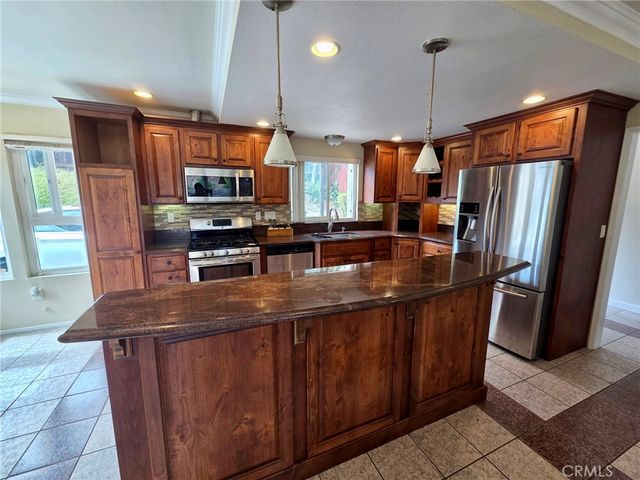 809 Plaza Mar, Chula Vista, CA 91910