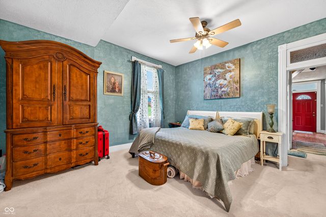 306 N High Street, Brownstown, IN 47220