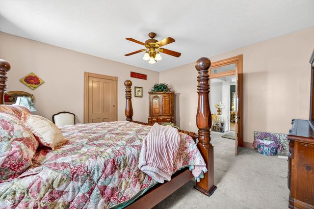 306 N High Street, Brownstown, IN 47220