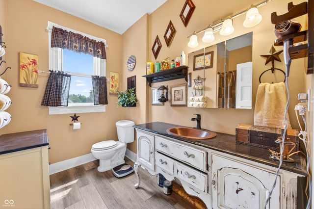 306 N High Street, Brownstown, IN 47220