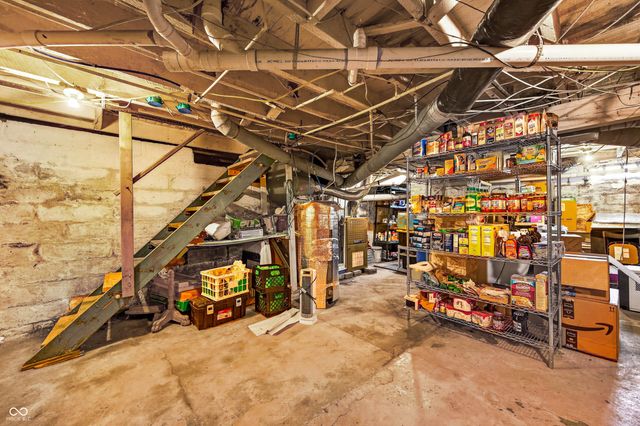 306 N High Street, Brownstown, IN 47220