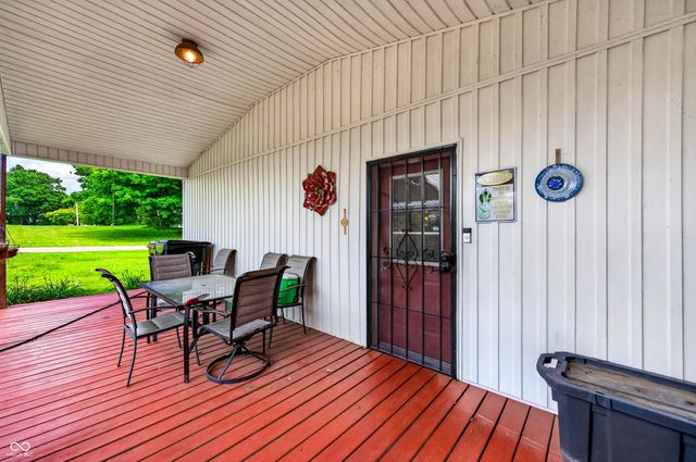 306 N High Street, Brownstown, IN 47220