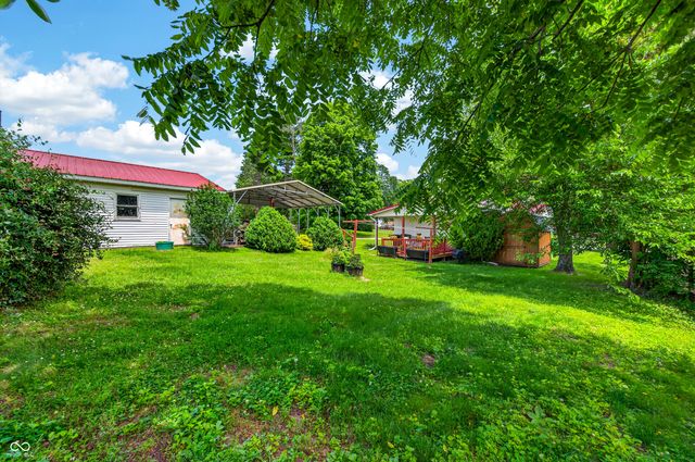 306 N High Street, Brownstown, IN 47220