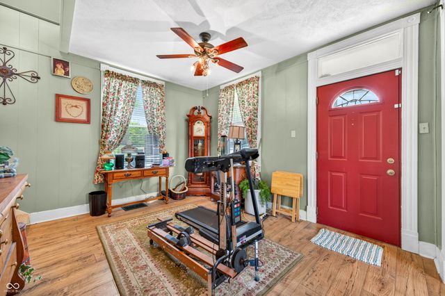 306 N High Street, Brownstown, IN 47220