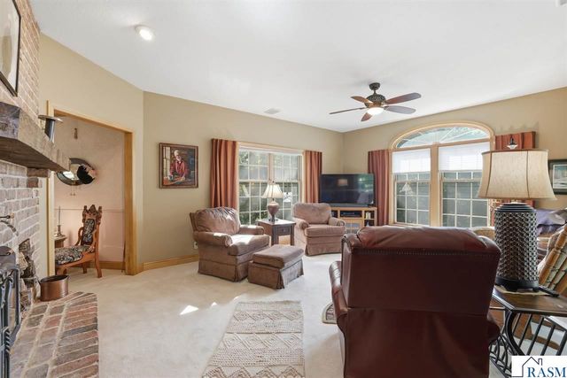 25507 208th Lane, Belle Plaine, MN 56011